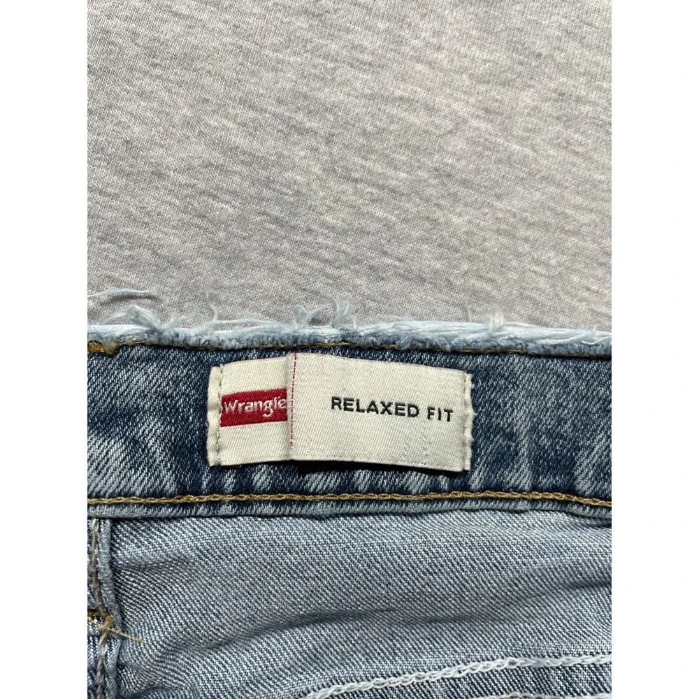 Wrangler relaxed fit